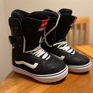 Vans Invado OG snowboard boots
